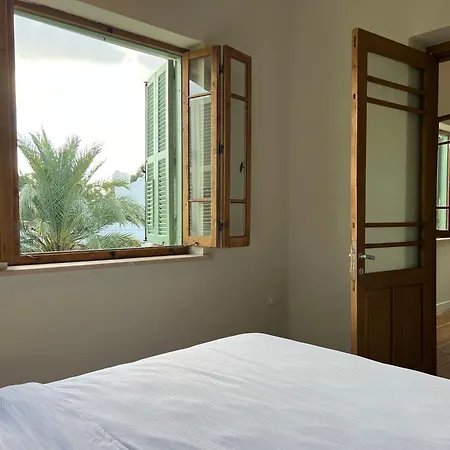 Дом отдыха 1947 Rescued Stone House