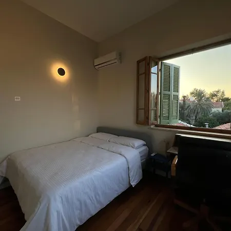 1947 Rescued Stone House Никосия