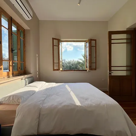 1947 Rescued Stone House Дом отдыха Никосия