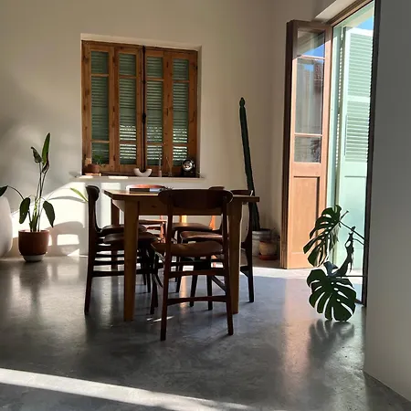 1947 Rescued Stone House Holiday home Nicosia