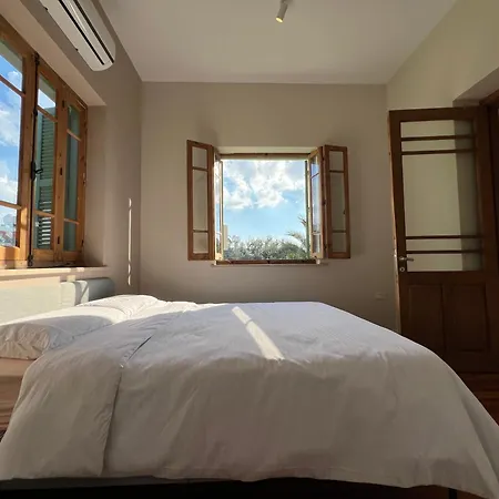 Holiday home 1947 Rescued Stone House Nicosia