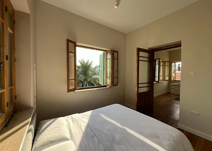 Vakantiehuis 1947 Rescued Stone House