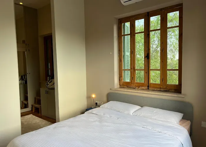 Vakantiehuis 1947 Rescued Stone House Nicosia