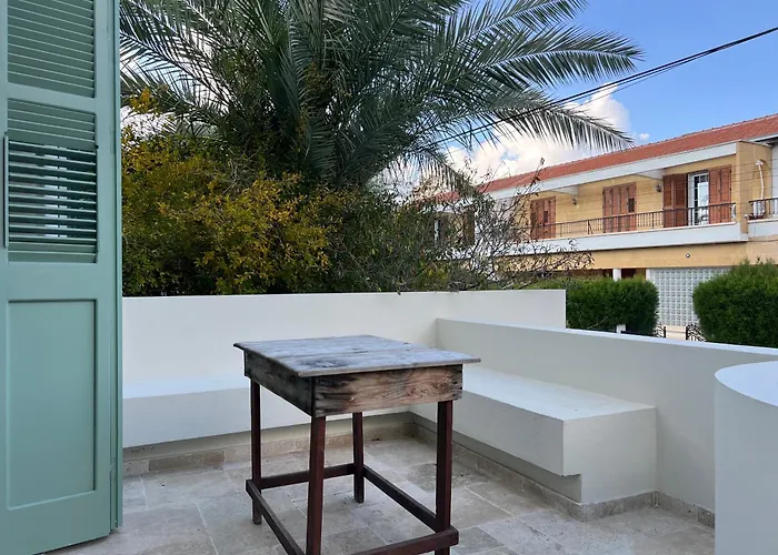 Дом отдыха 1947 Rescued Stone House Никосия